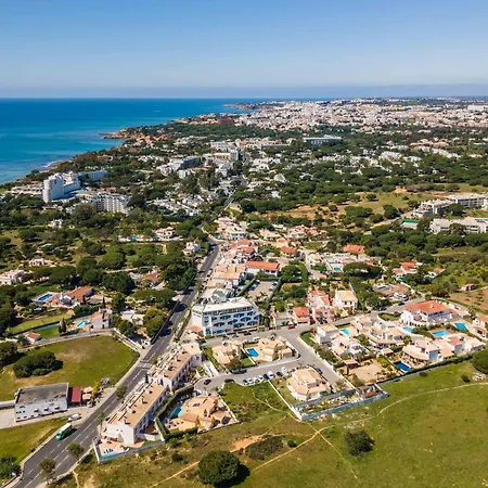 Cavi Olhos de Agua (Albufeira)